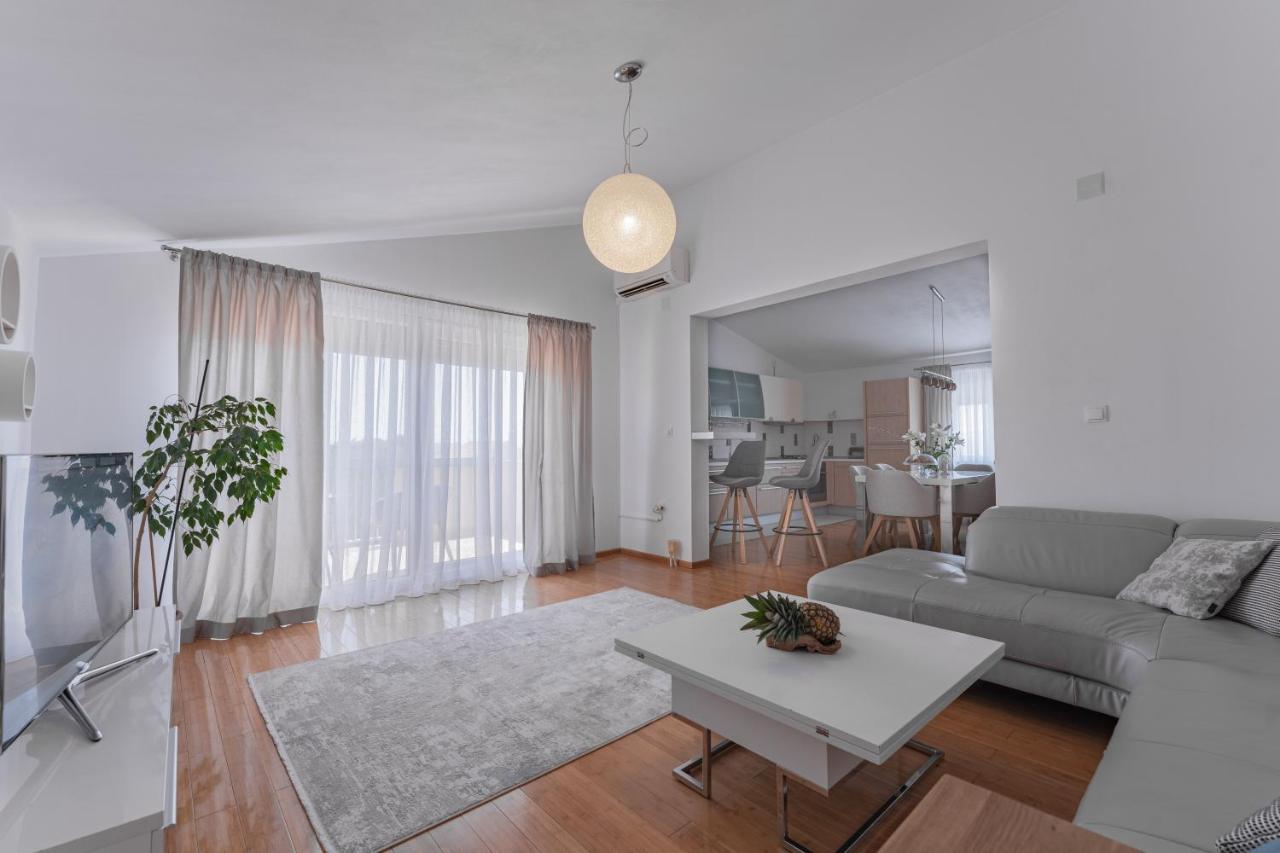 Apartments Idassa 扎达尔 外观 照片