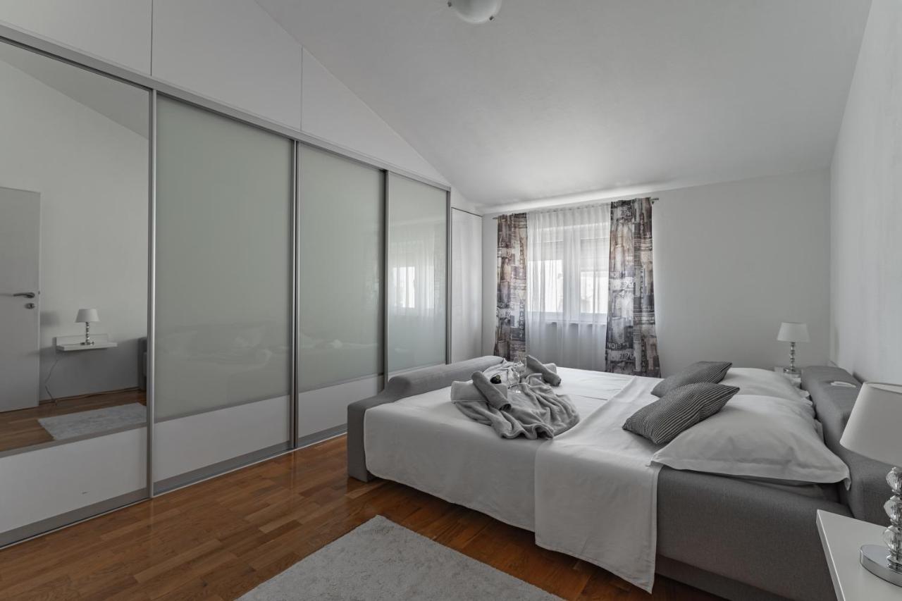 Apartments Idassa 扎达尔 外观 照片